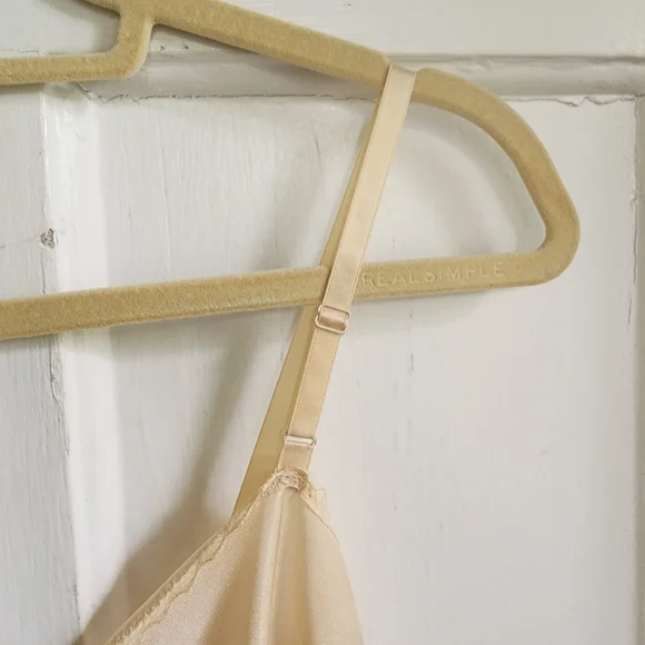 Vintage Vanity Fair Nylon Full Slip - Picture 3 of 7